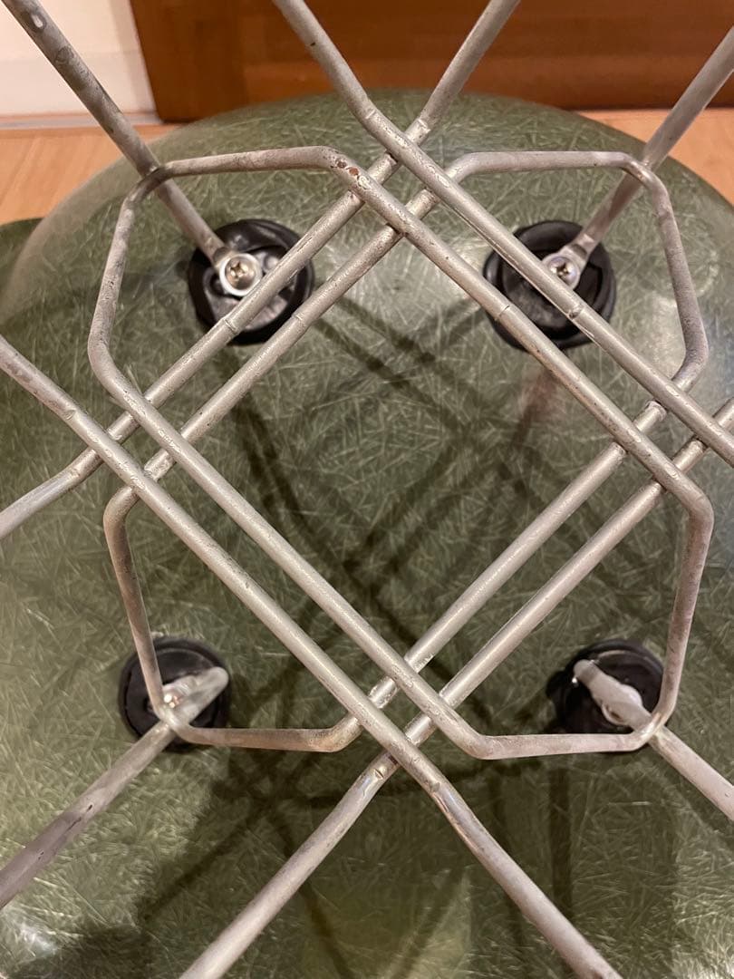 ハーマンミラー　ヴィンテージ イームズチェア　オリーブ