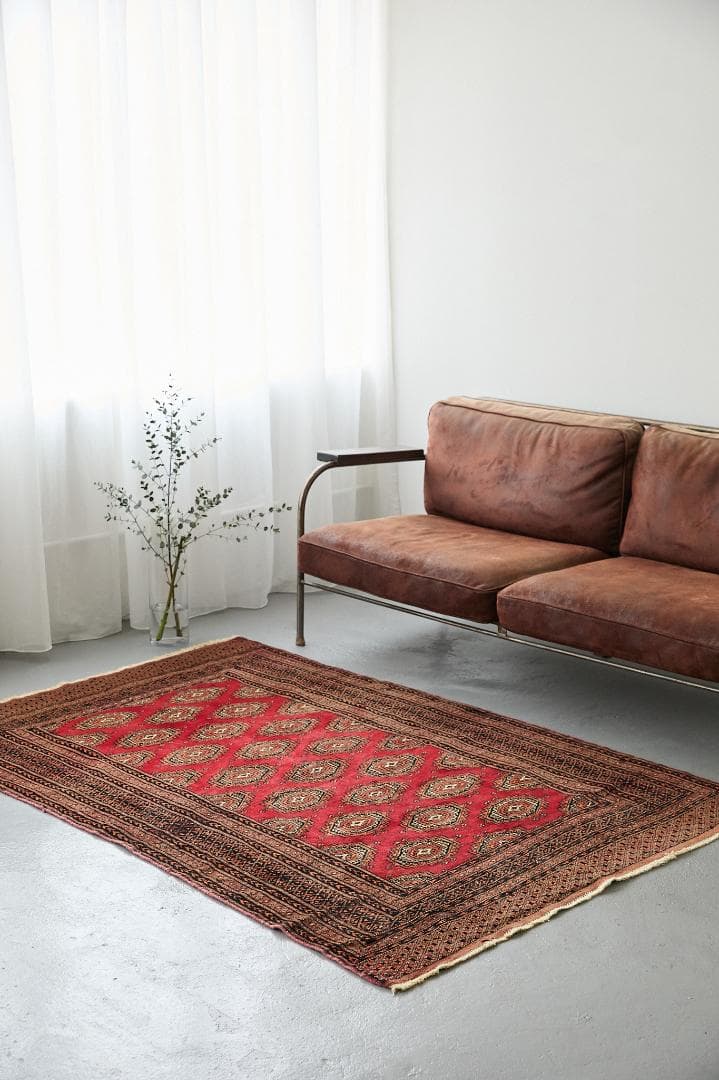 ヴィンテージラグ　トライバルラグ　ラホール産(189×125cm) 赤　茶　黒