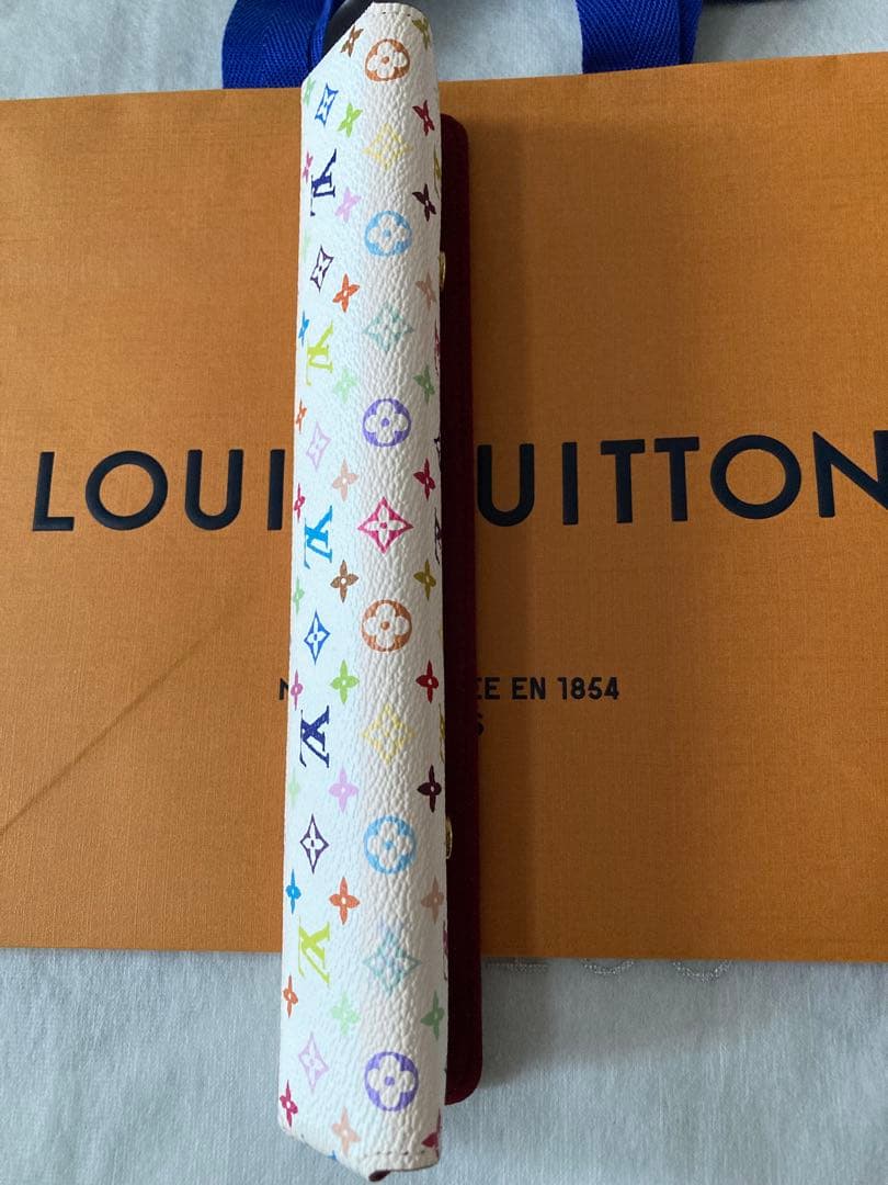 ⭐️未使用❗️ルイ・ヴィトン 腕時計ビジュの レザーサテンベルト 2本セット❗️正規品