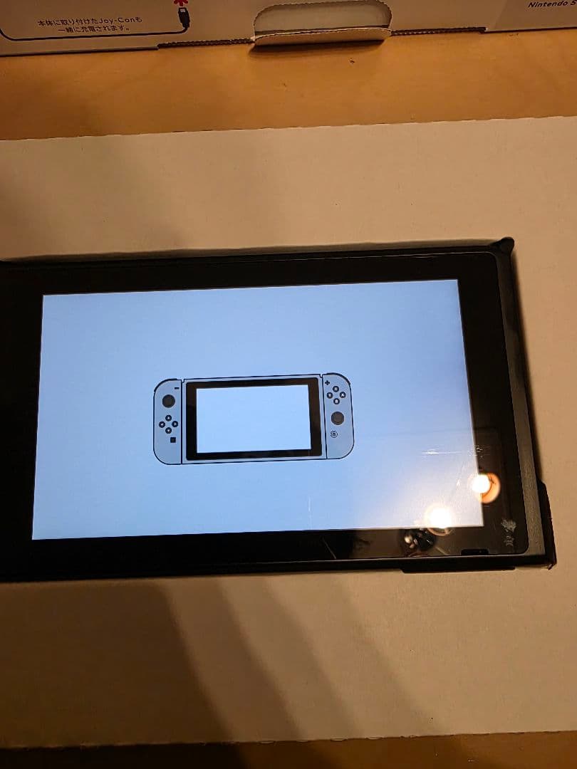 Nintendo Switch ネオンブルー・ネオンレッド本体