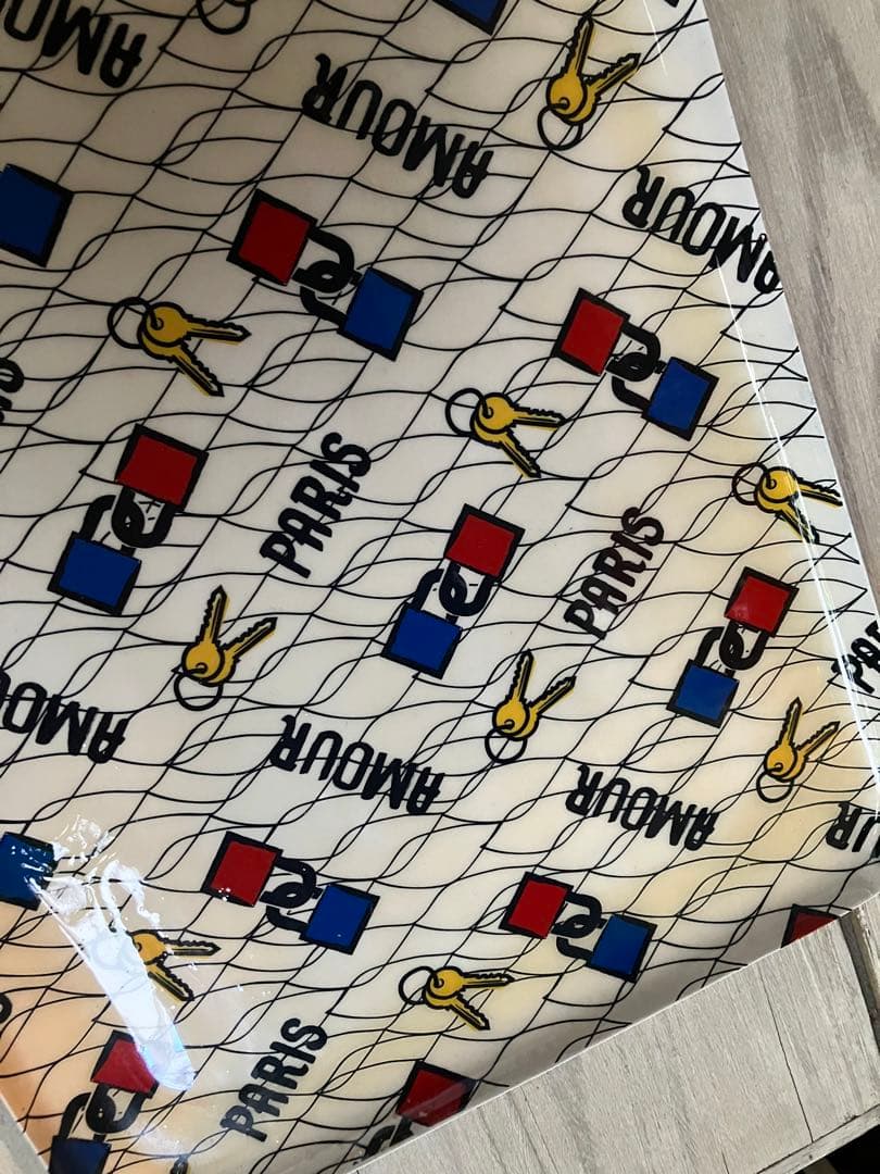 maison chateau rouge＊monoprixコラボamourトレイ