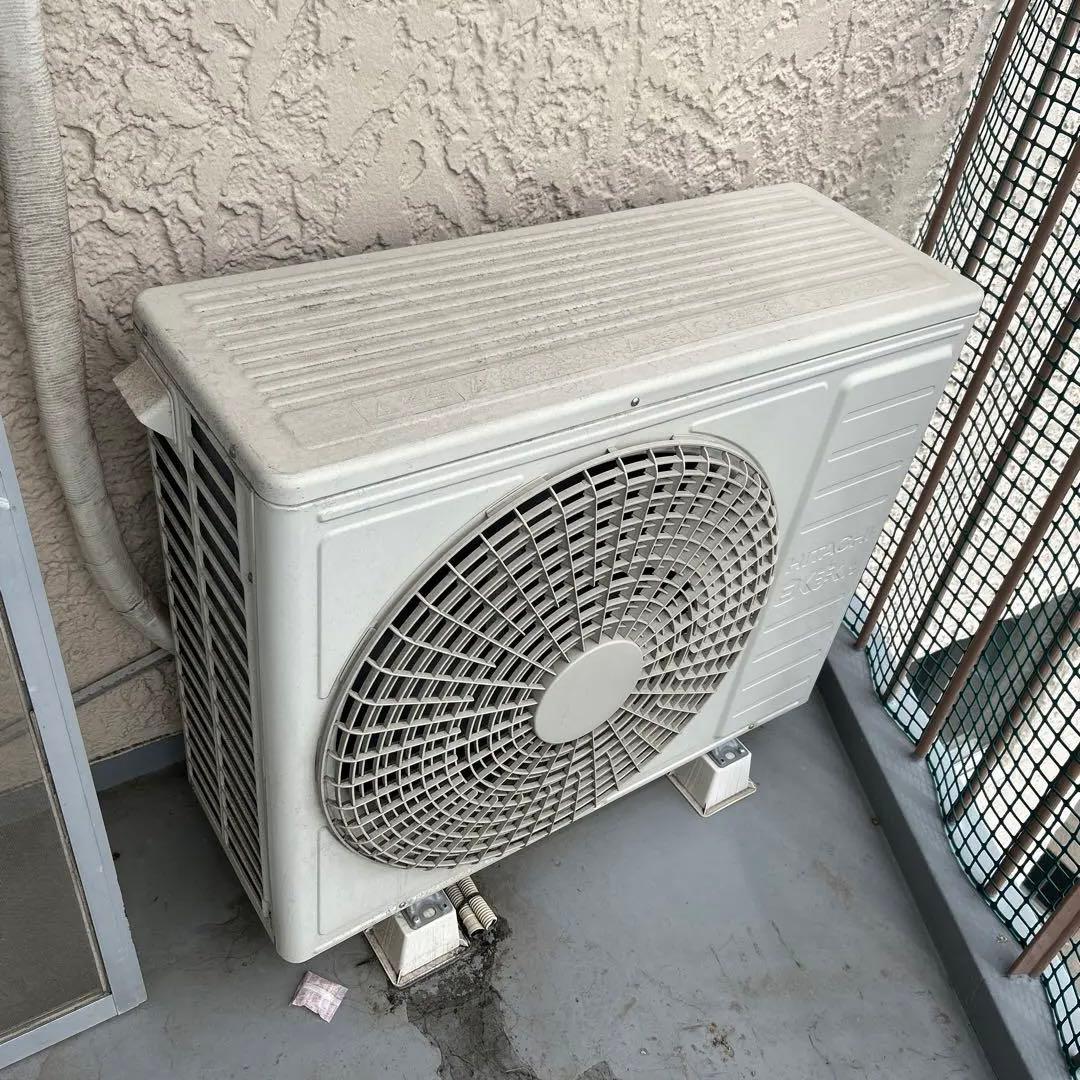 エアコン　2020年製　HITACHI 引取りのみ