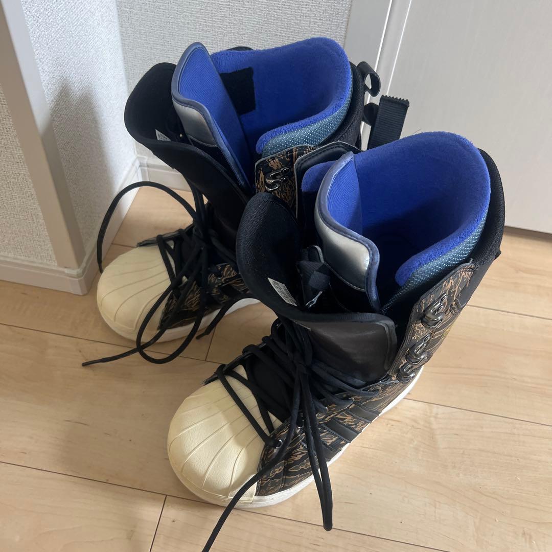 adidas スノーボードブーツ