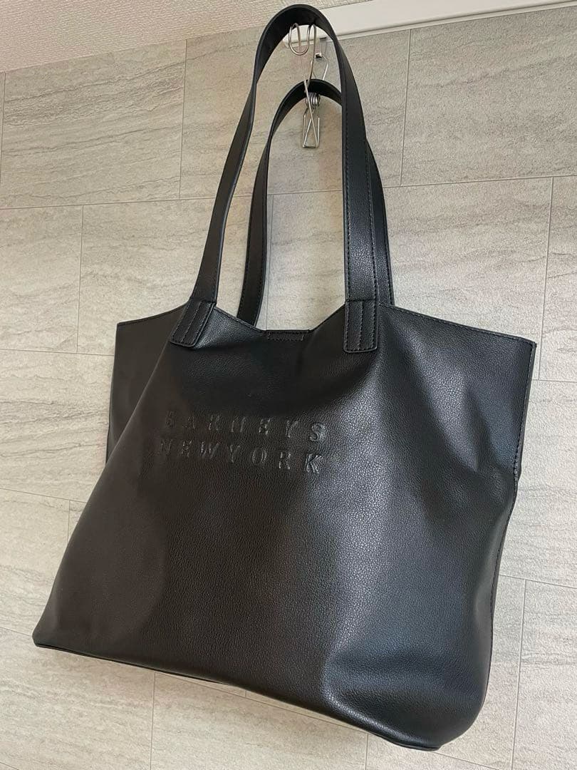 【バーニーズニューヨーク】ロゴトートバッグ　黒　美品　肩掛け◎