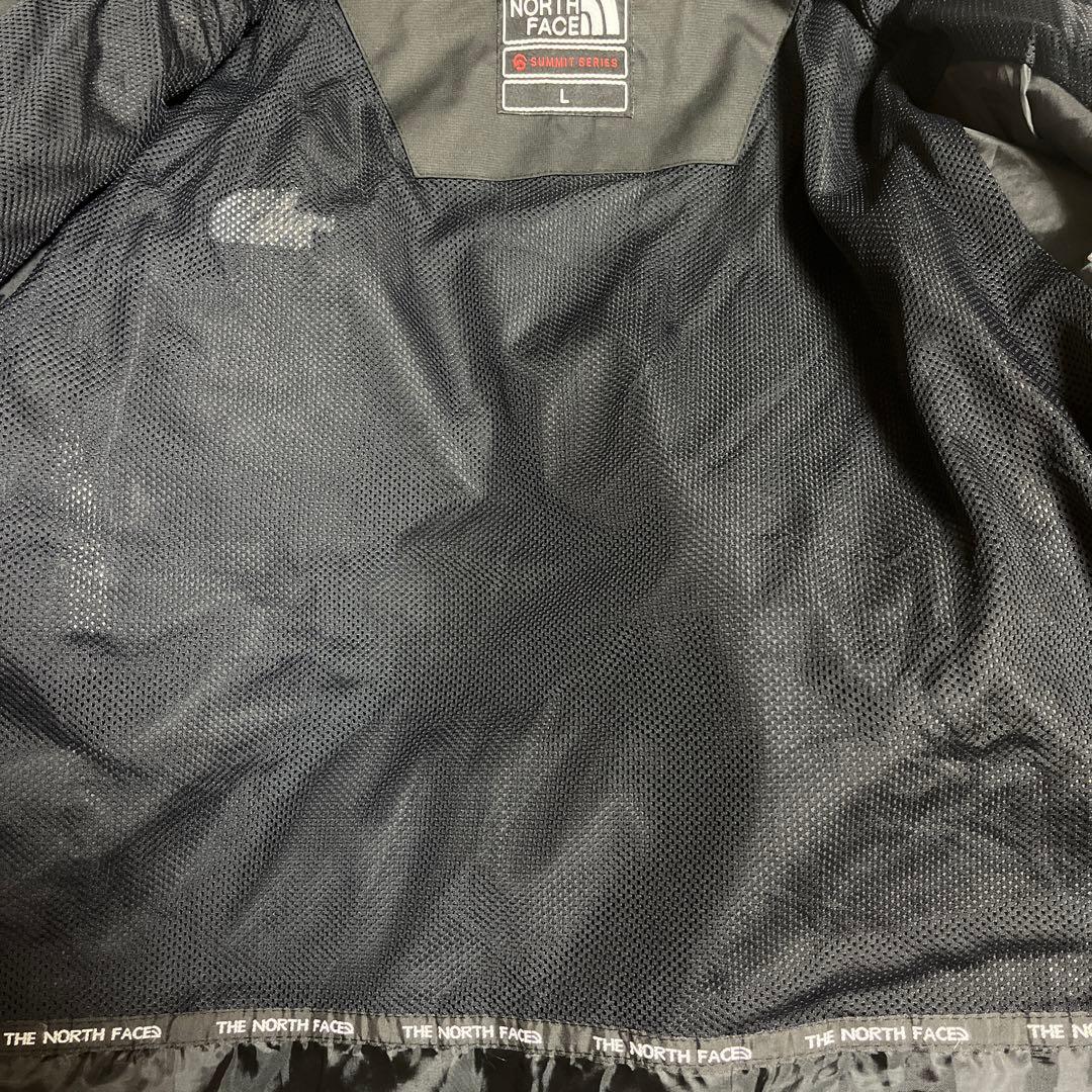 悟空。THE NORTH FACE SUMMITマウンテンパーカー
