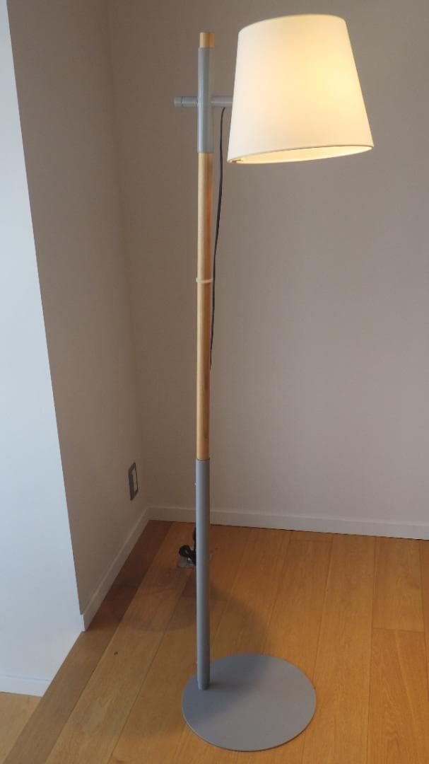 【美品】 IDEE イデー フロアランプ１ SOLO FLOOR LAMP