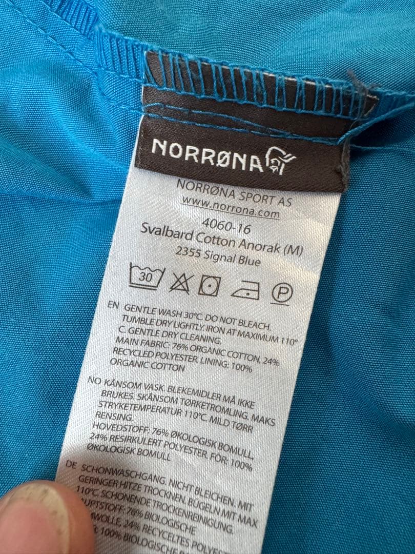 ノローナ　スヴァルバールコットンアノラック　men's s表示ですがM/L