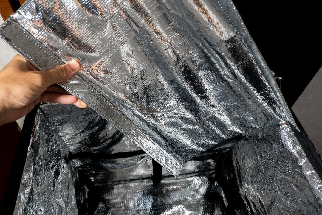 Uber Eats 配達用バッグ デザインモデル