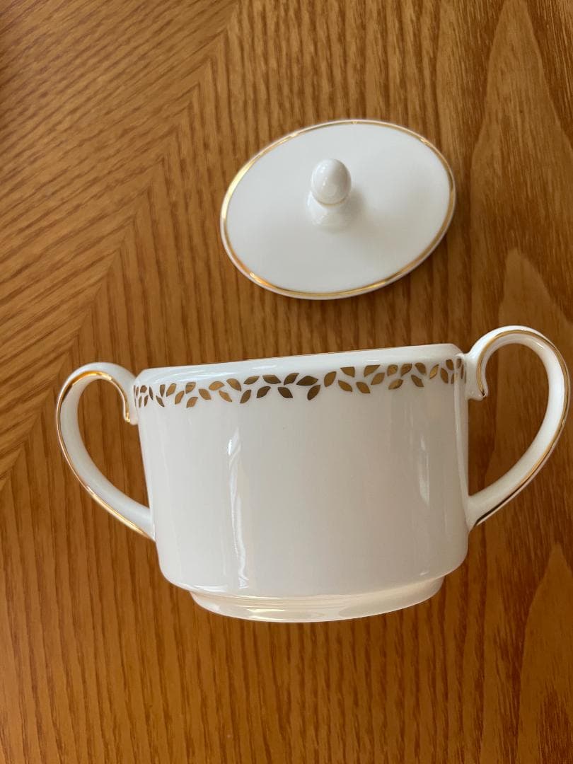 新品シール付き ウェッジウッド ヴェラウォン ギルデッドリーフ