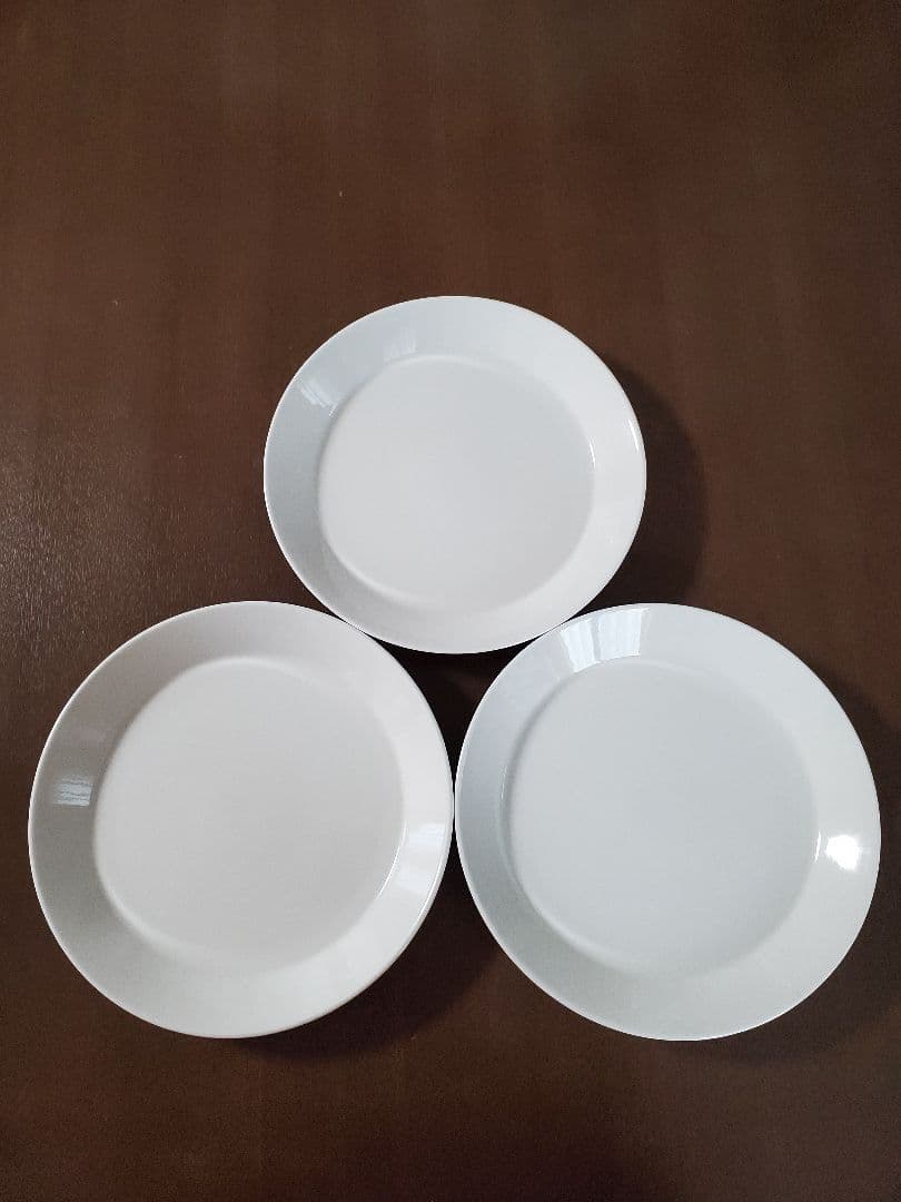 イッタラ　ティーマ　皿　白　17,21,23,26㎝　各3枚　12枚セット