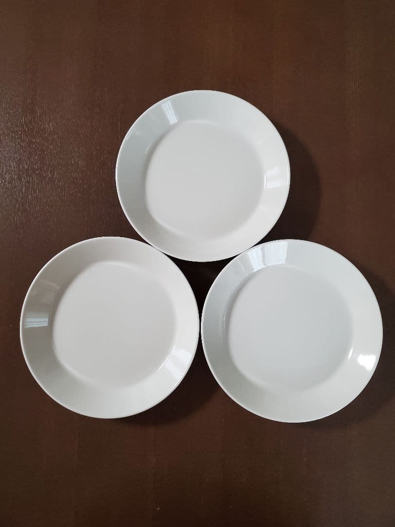 イッタラ　ティーマ　皿　白　17,21,23,26㎝　各3枚　12枚セット