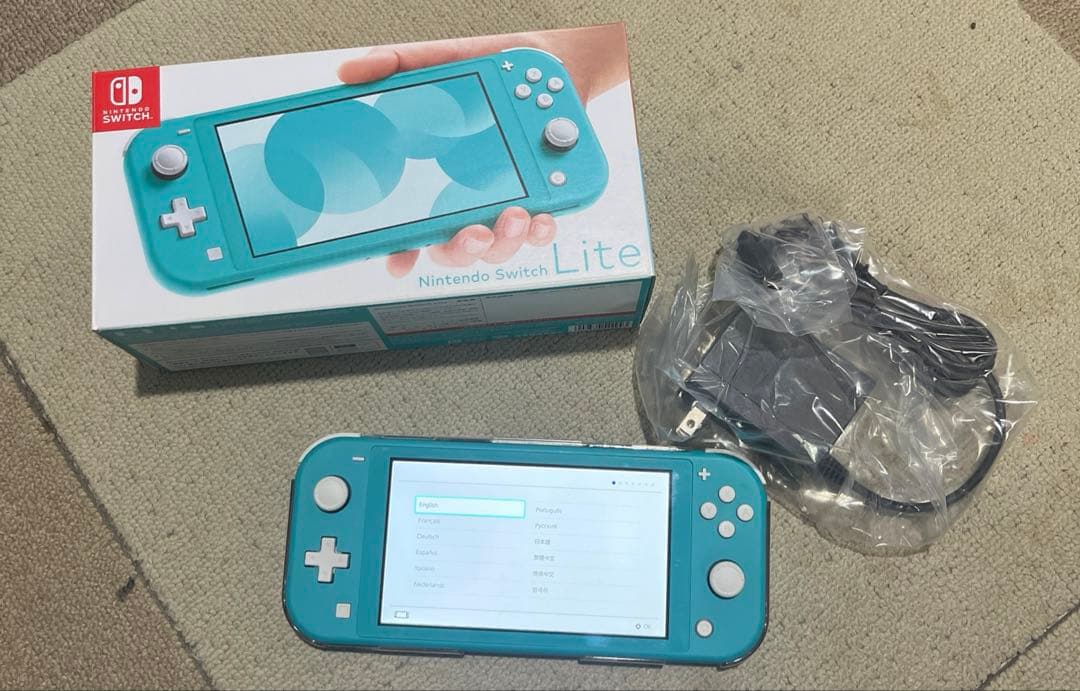 【美品】箱＆カバー＆フィルム付きNintendoSwitchLite ターコイズ
