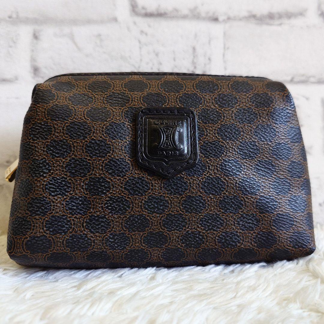 美品 セリーヌ 黒マカダム メイクポーチ トリオンフ PVC レザー 小物入れ