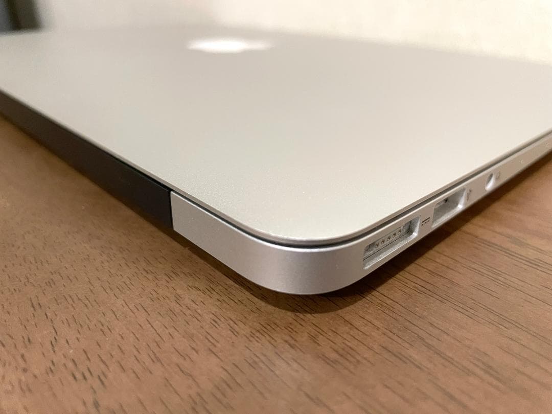 MacBook Air 13\"　2015　i5　8GB　121GB　美品です！