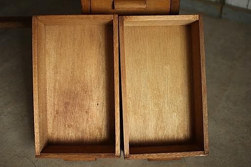 古い木製の片袖机　小引き出し6杯　ワークデスク　作業台　引き出し　古家具