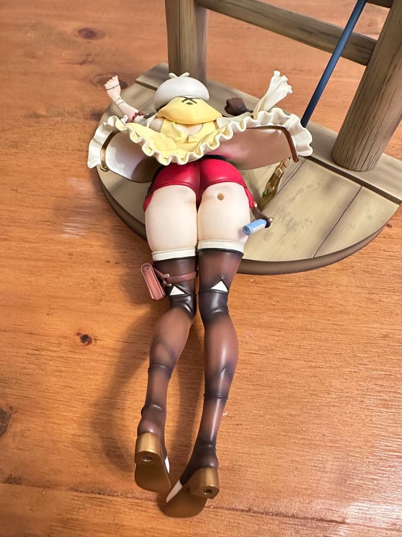 お*ん様 ライザのアトリエ　ANIPLEX 1/7 フィギュア