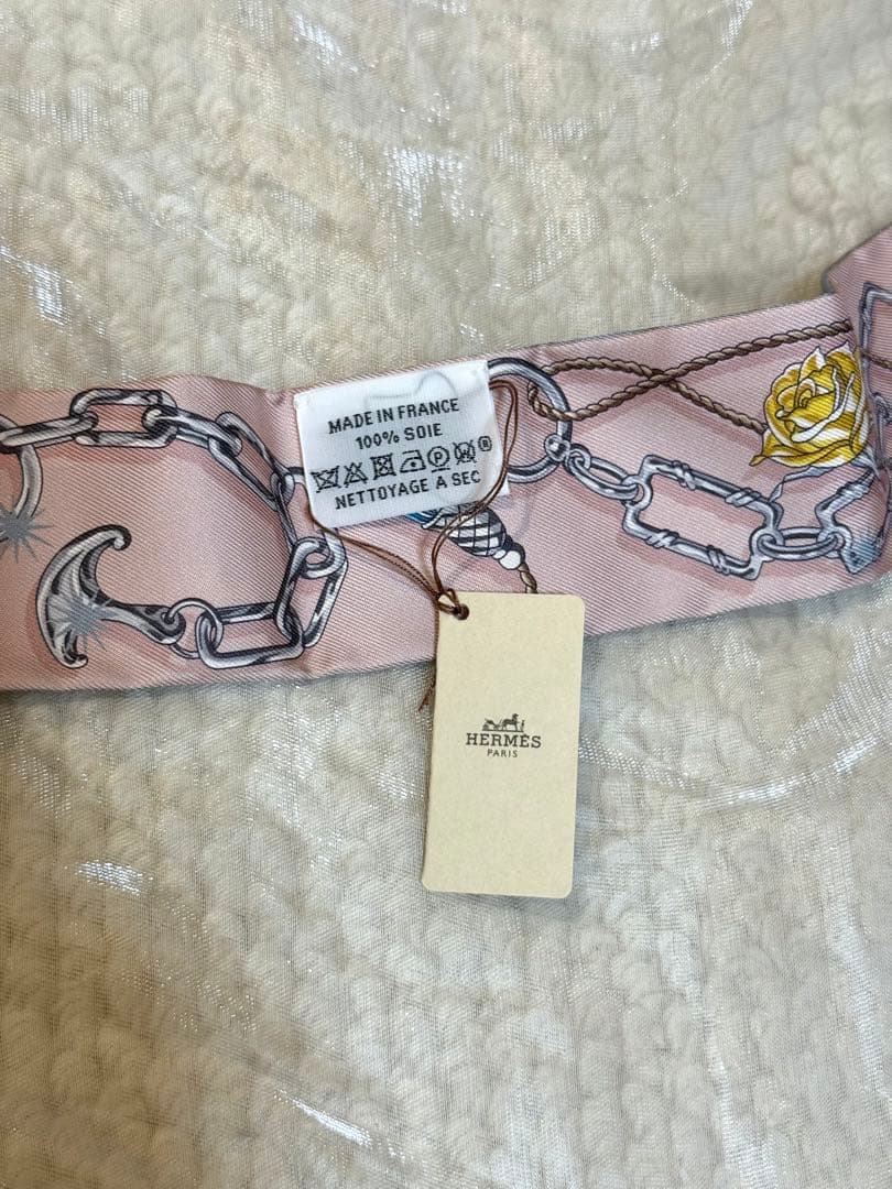 新品未使用　エルメス　ツイリー　2025年新作　セラフェット　ブルー/ローズ