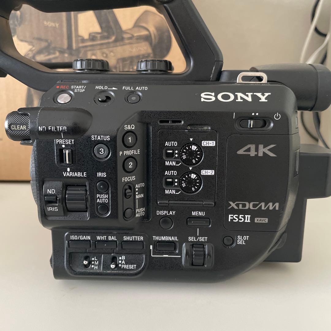 Sony FS5 II 業務用ビデオカメラ 本体　レンズ付き
