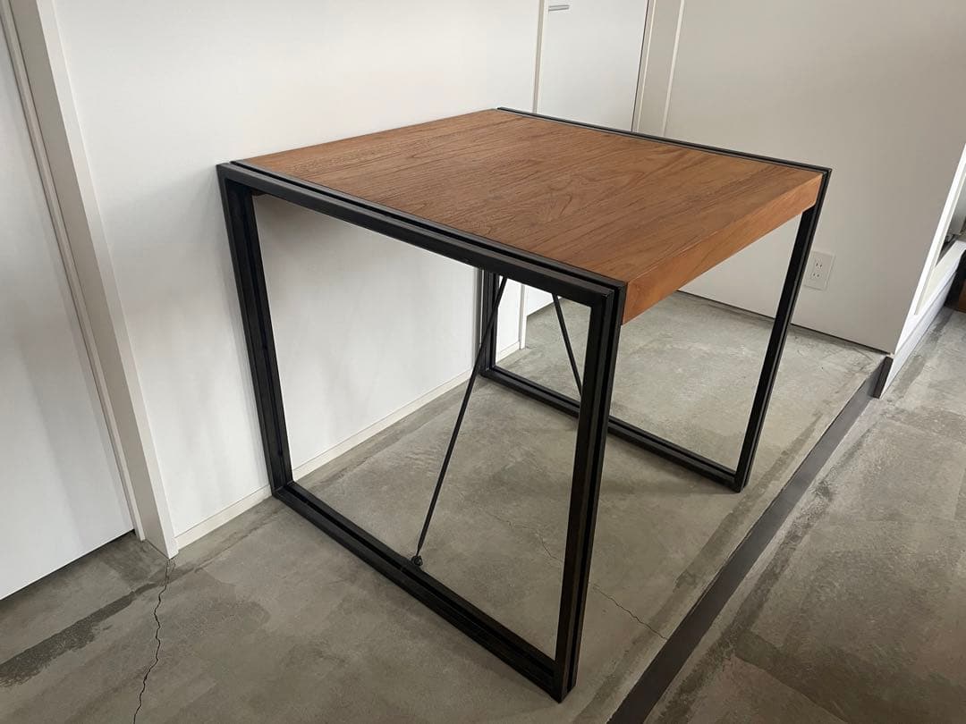 ダイニングテーブル　bisco