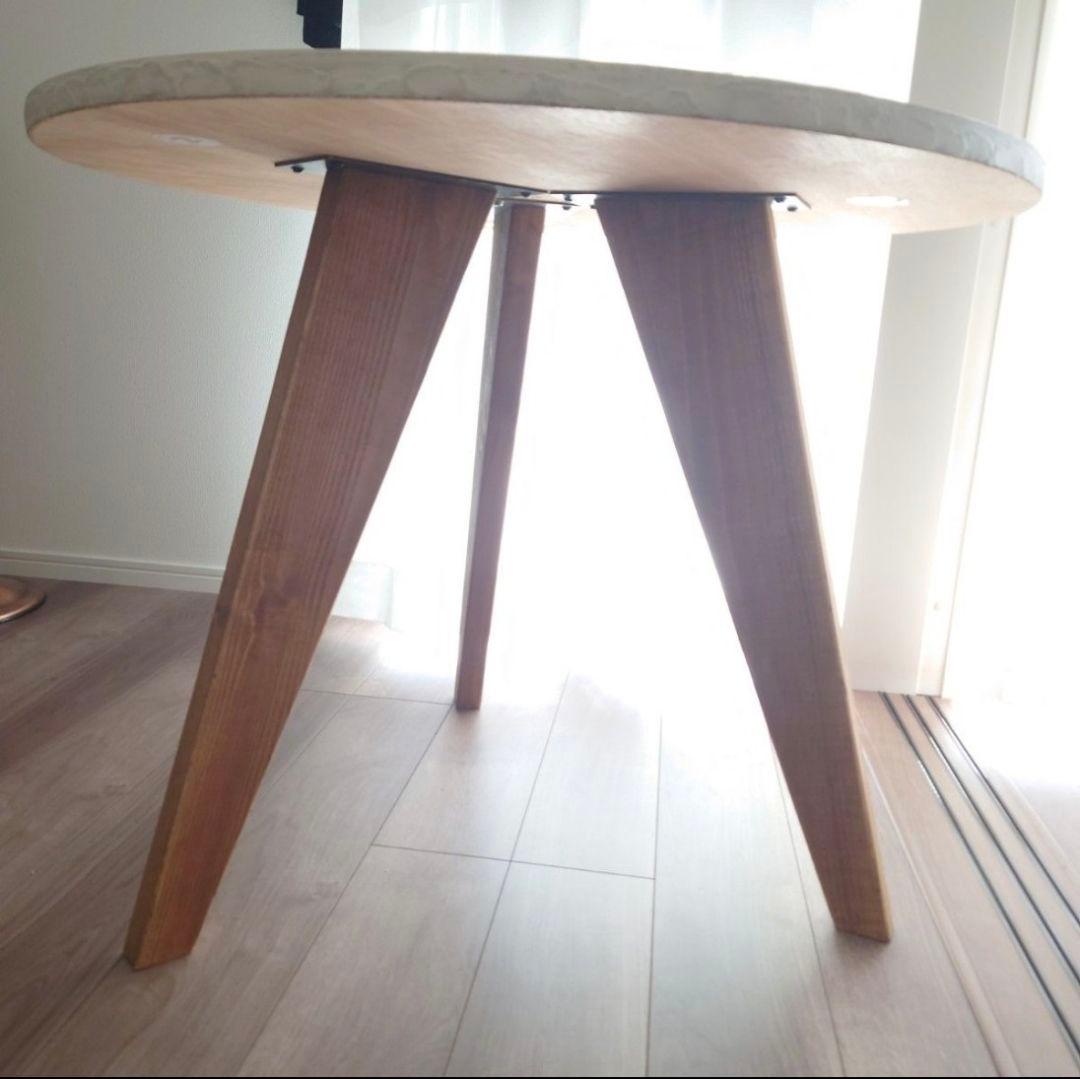 使用期間3ヶ月！ラウンドテーブル　 ホワイト系 ライトグレー　円形｜丸テーブル