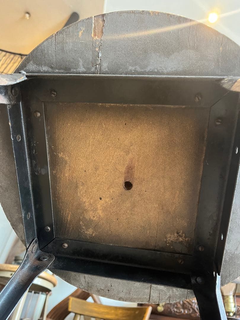 インダストリアルスツール