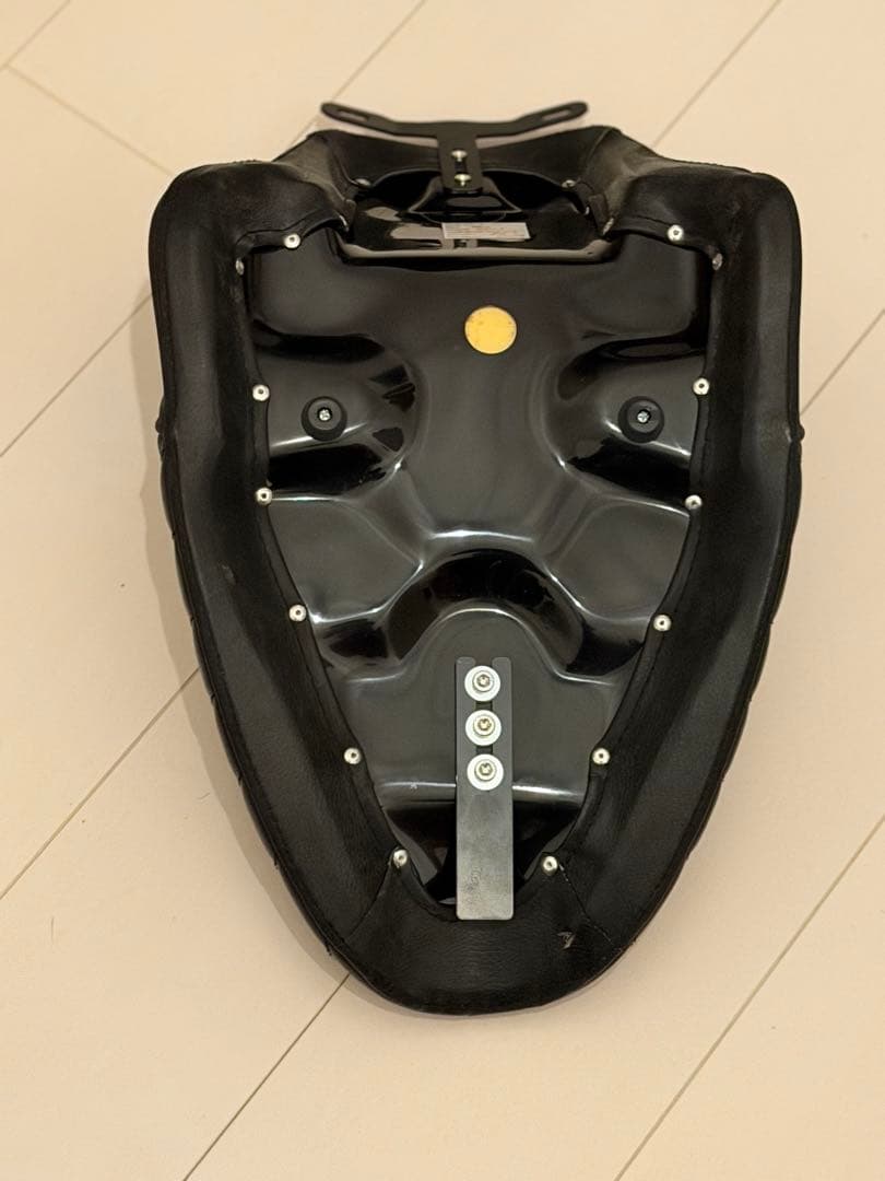 ハーレー ソフテイル シート ヘリテイジ