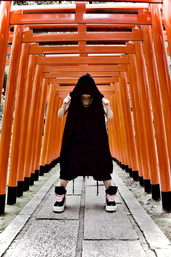 Nilos/ニルズ julius ノースリーブコート フリーサイズ