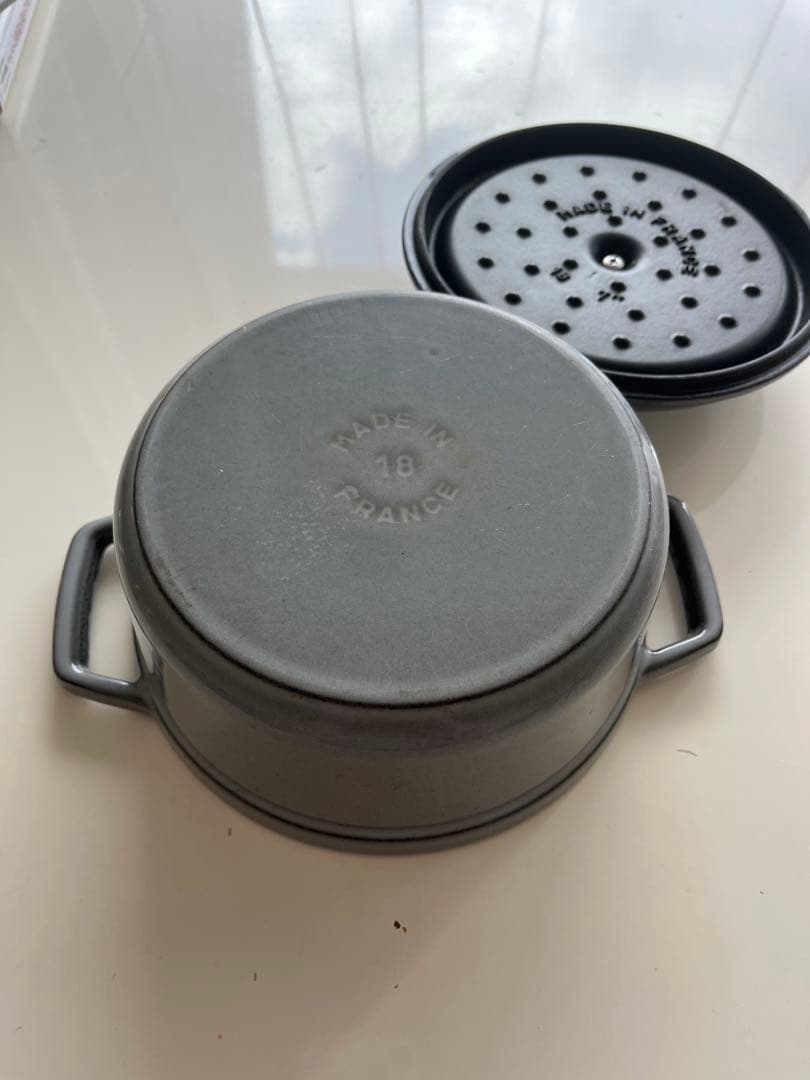 ストウブ　STAUB ピコココット ラウンド　グレー 18cm