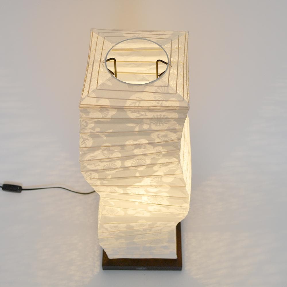 美濃和紙 和風 スタンド型フロアライト kuku クク 透かし梅×小梅白