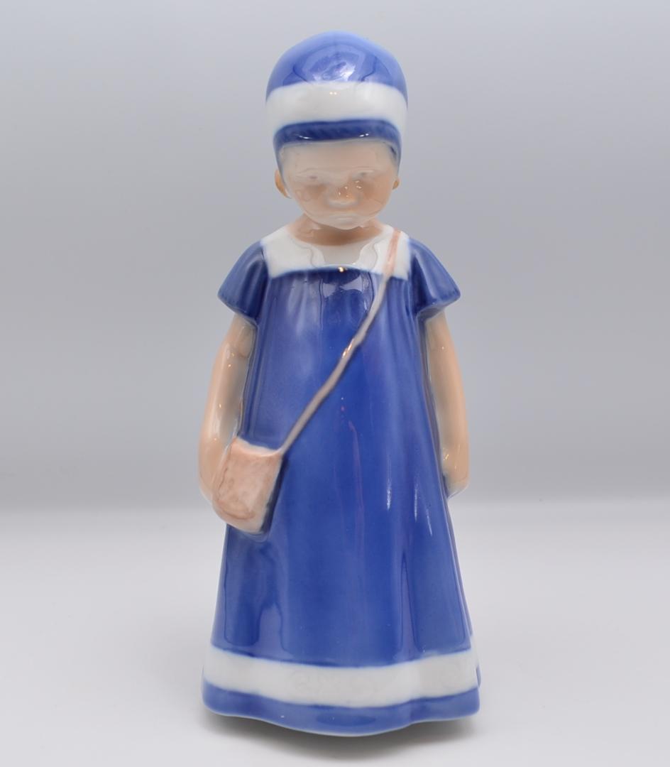 青いドレスの少女　#1574　No.6　★B＆G（ロイヤルコペン）　デンマーク