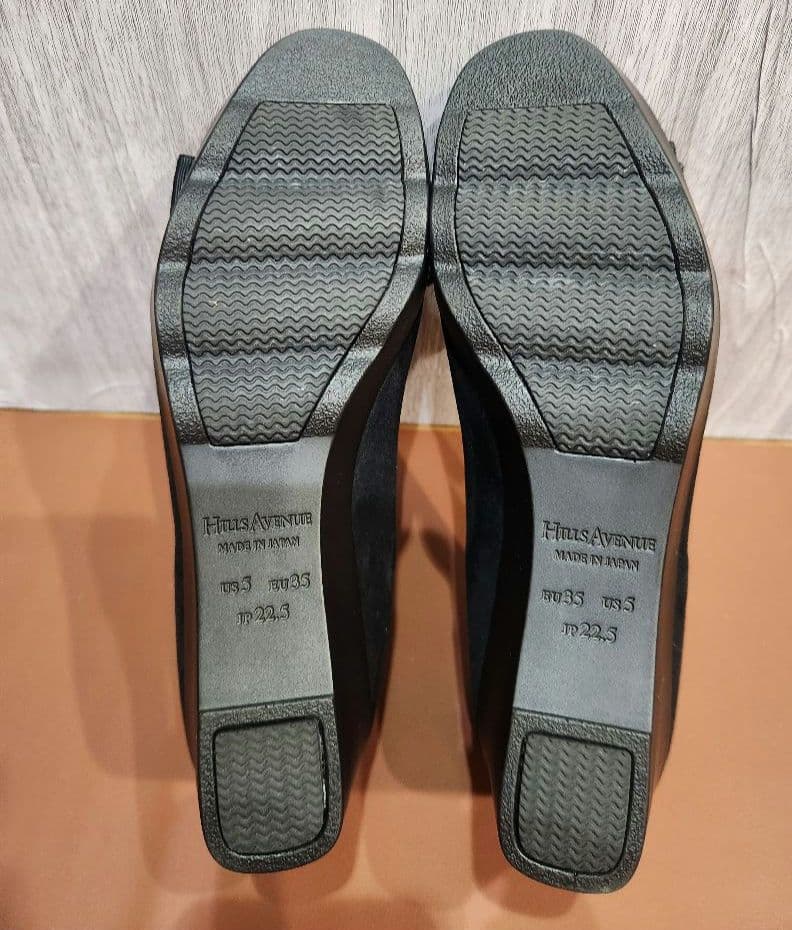 HILLS AVENUE【美品】ヒルズアベニュー　22.5cm ウェッジヒール