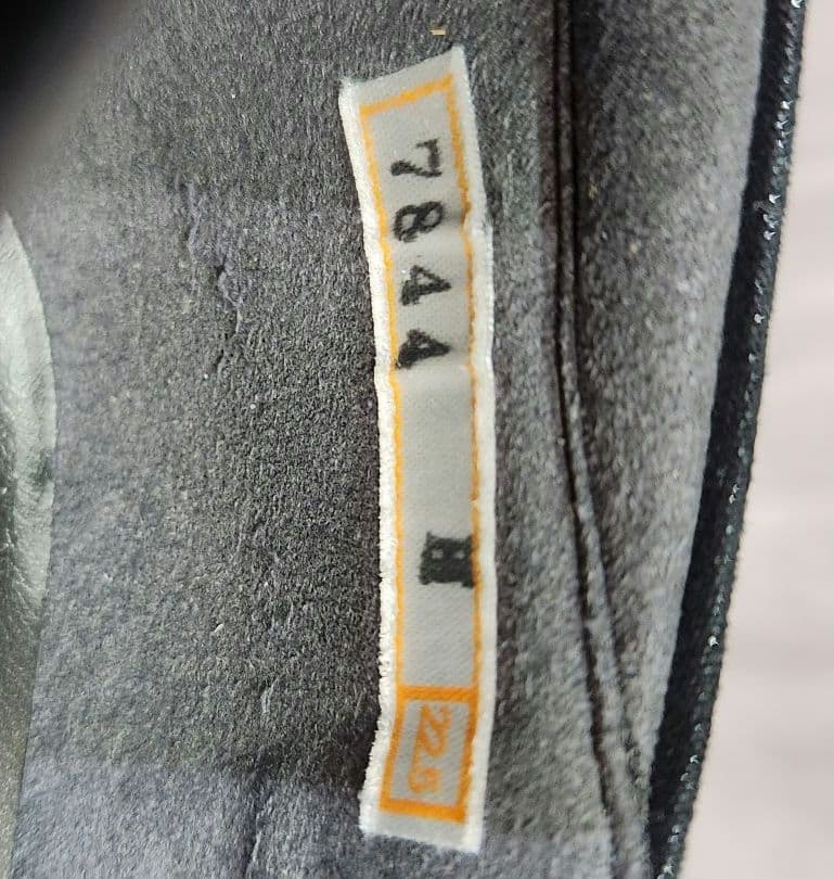 HILLS AVENUE【美品】ヒルズアベニュー　22.5cm ウェッジヒール