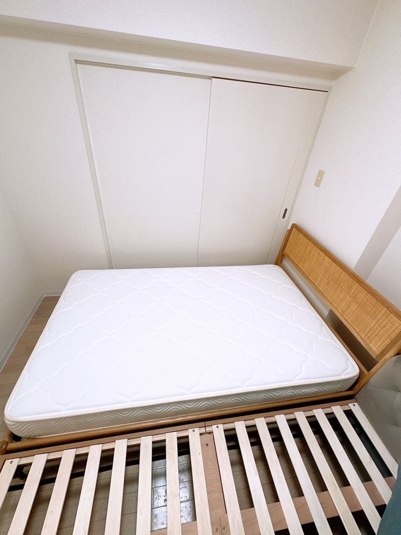 【直接引き取り】unico ベッドマットレス　セミダブル