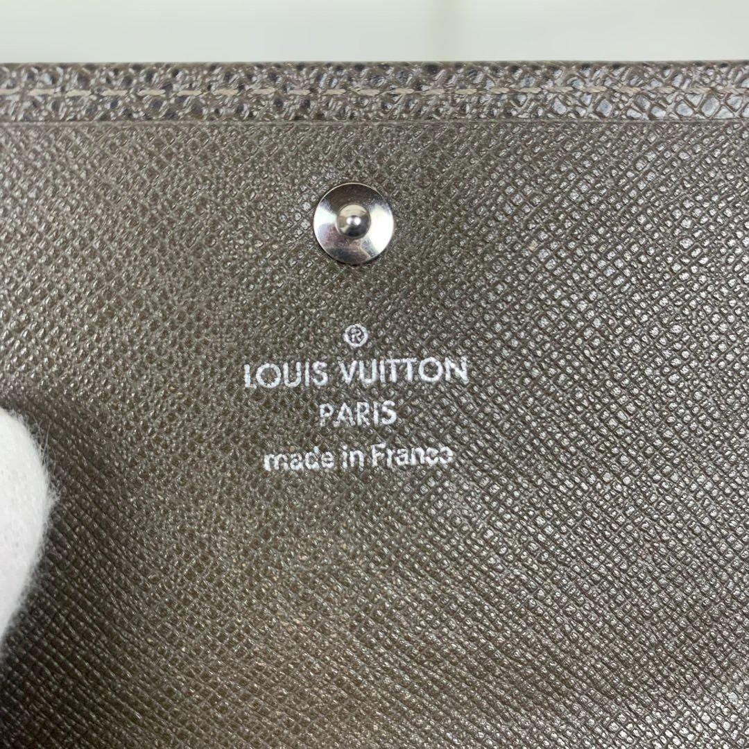 ルイヴィトン タイガ ポルト モネ セルゲイ 小銭入れ