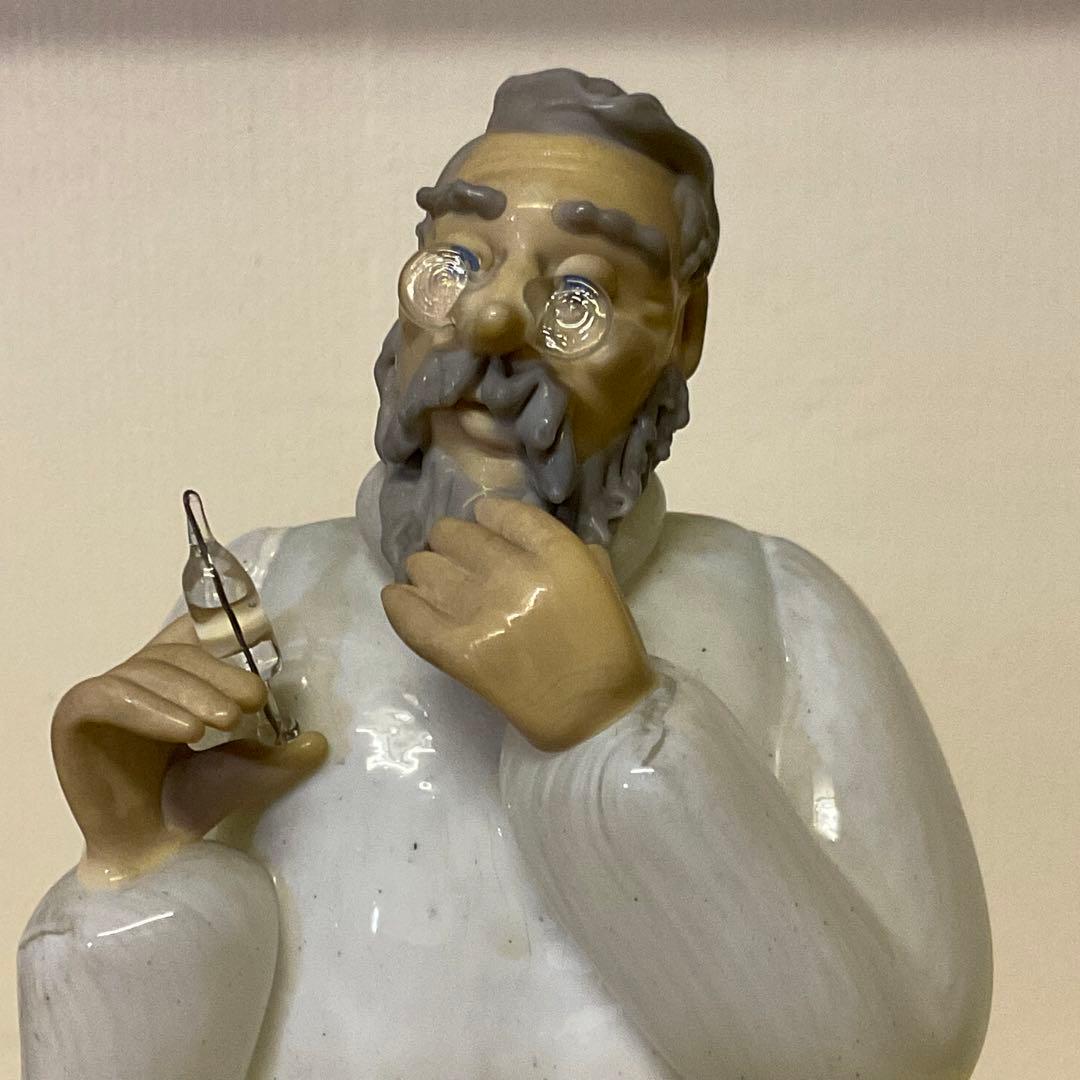 チェコ共和国製 ボヘミア ガラス ドクター人形