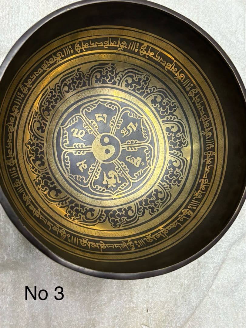 2025 no3 チベット　シンギングボウル 陰陽模様