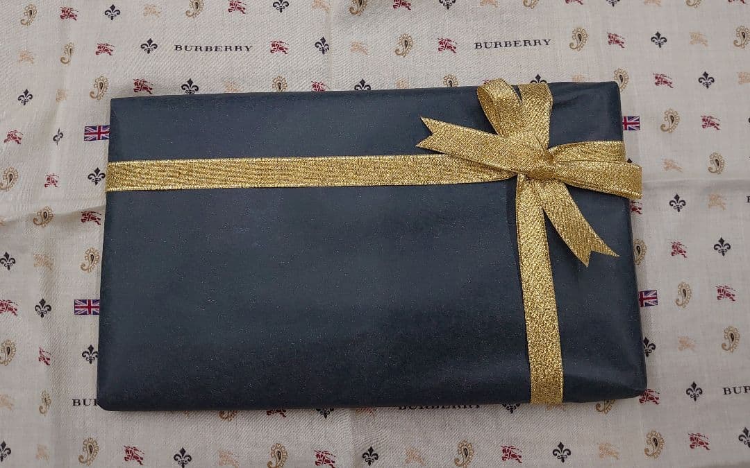 オーダーアクリル表札_最新鋭UV印刷＊4辺45度斜めカット＊300×500㎜まで