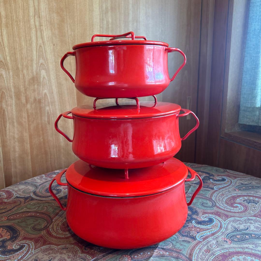 161◆DANKS 中型22cm 両手鍋　赤いホーロー　鍋　蓋付