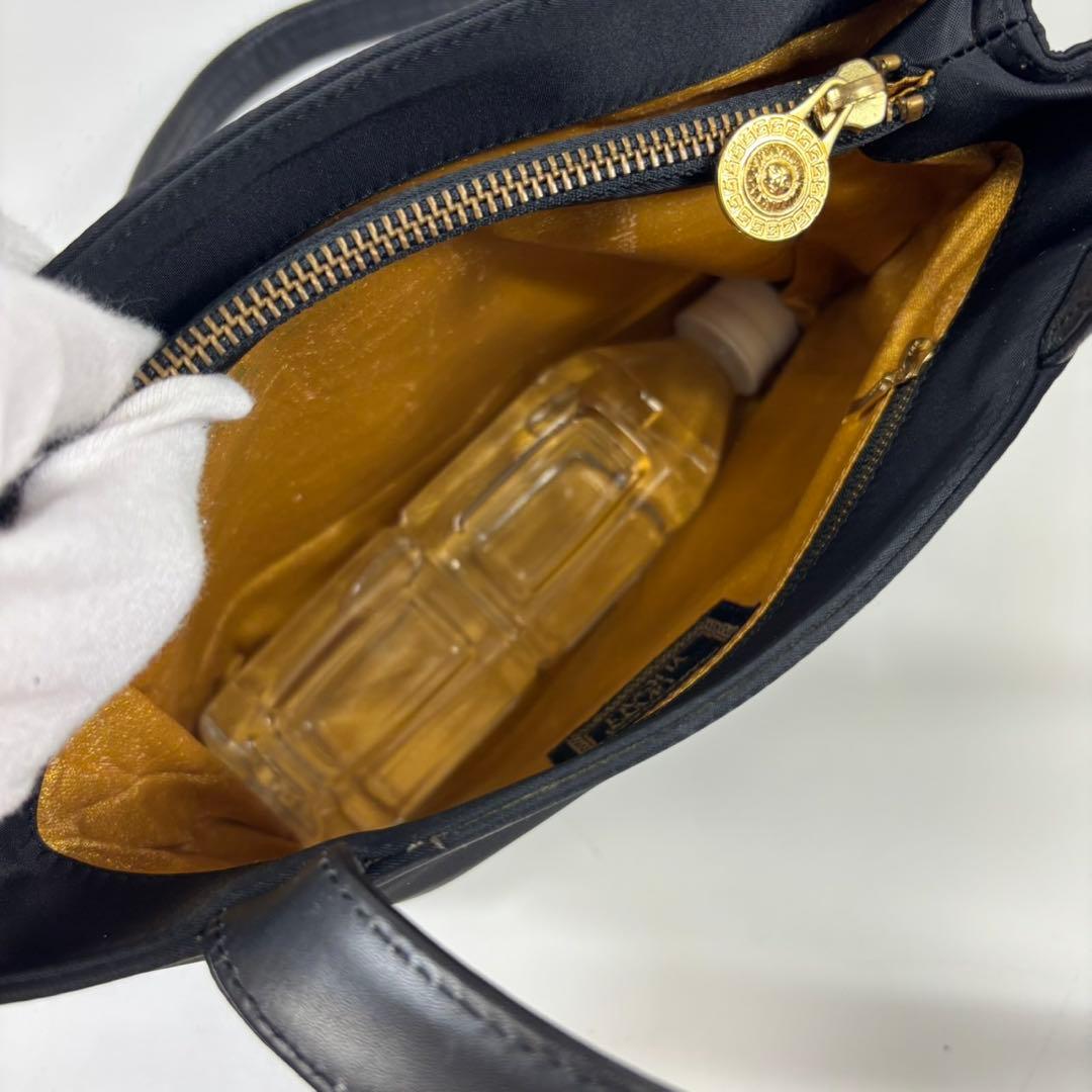 VERSACE サンバースト ナイロン レザー トートバッグ 肩掛け 黒色