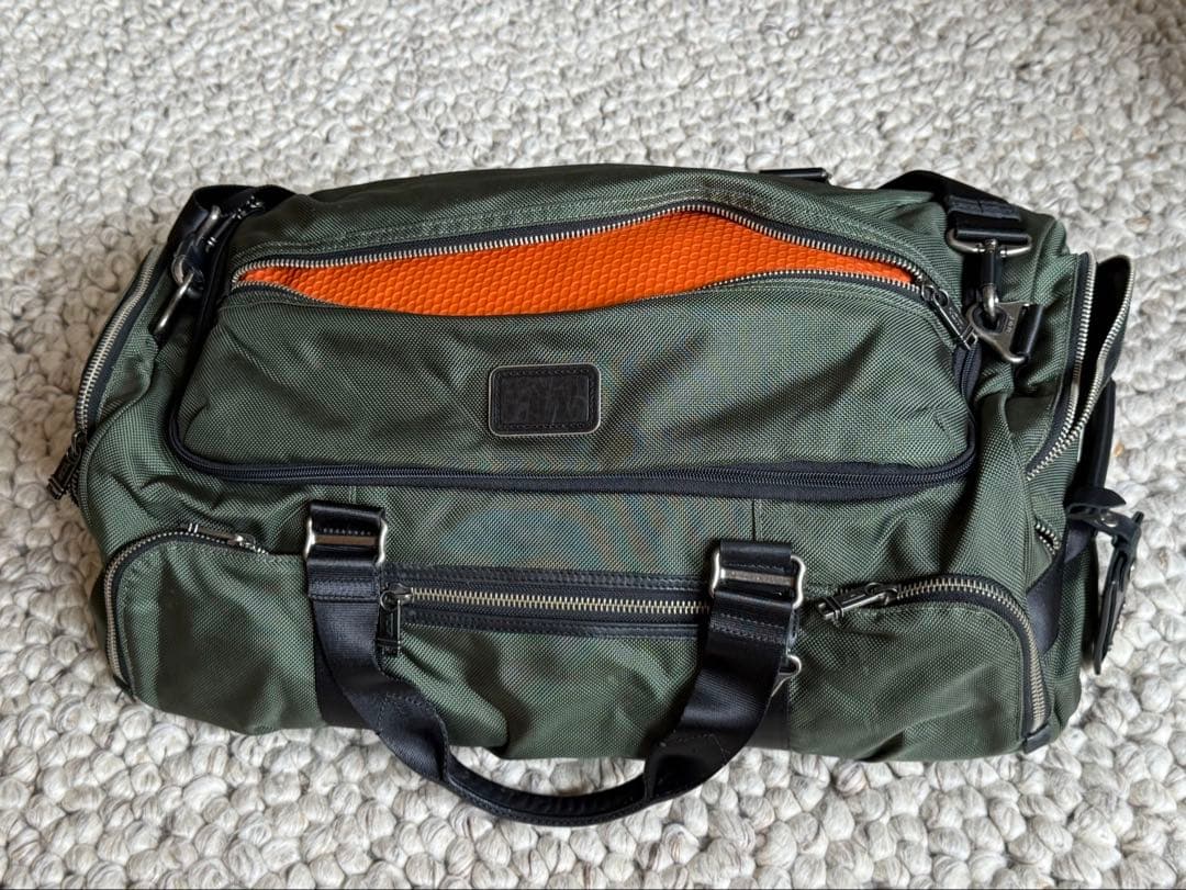 TUMI マグワイア ダッフル ボストンバッグ 22350SPHオリーブグリーン