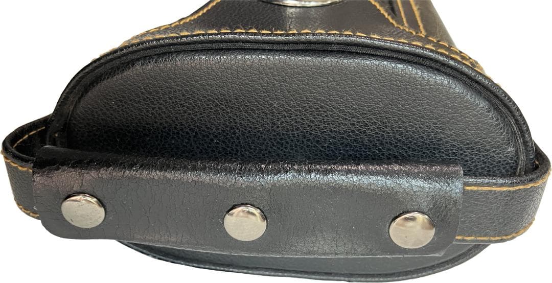 ビリヤード 米国特許スタンド付きキューケース　バット２本、シャフト４本収納