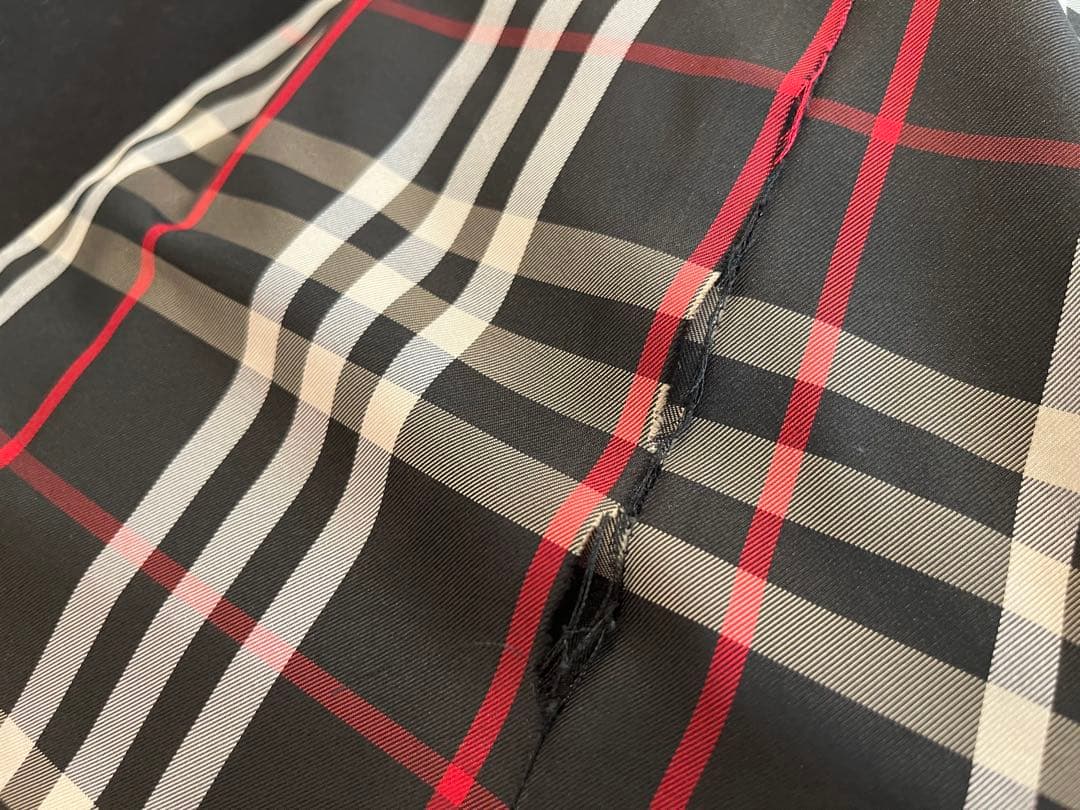 バーバリーブラックレーベル黒カシミア入りトレンチコート