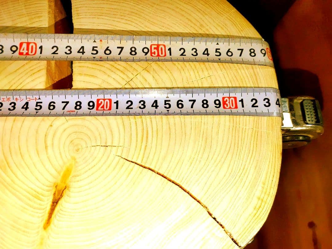 オリジナルデザイン天然ひのき 丸太 組合わせ 双子 椅子 テーブル高さ約43cm