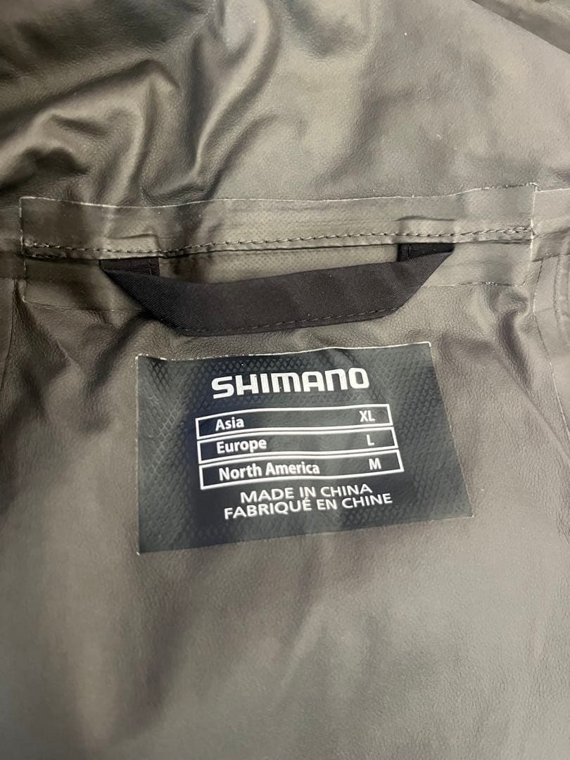 シマノゴアテックスブラック フード付きレインウェアセット　XL