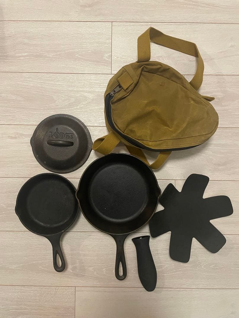 Lodge スキレット6 1/2インチ 8インチセット キャリーバッグ付き