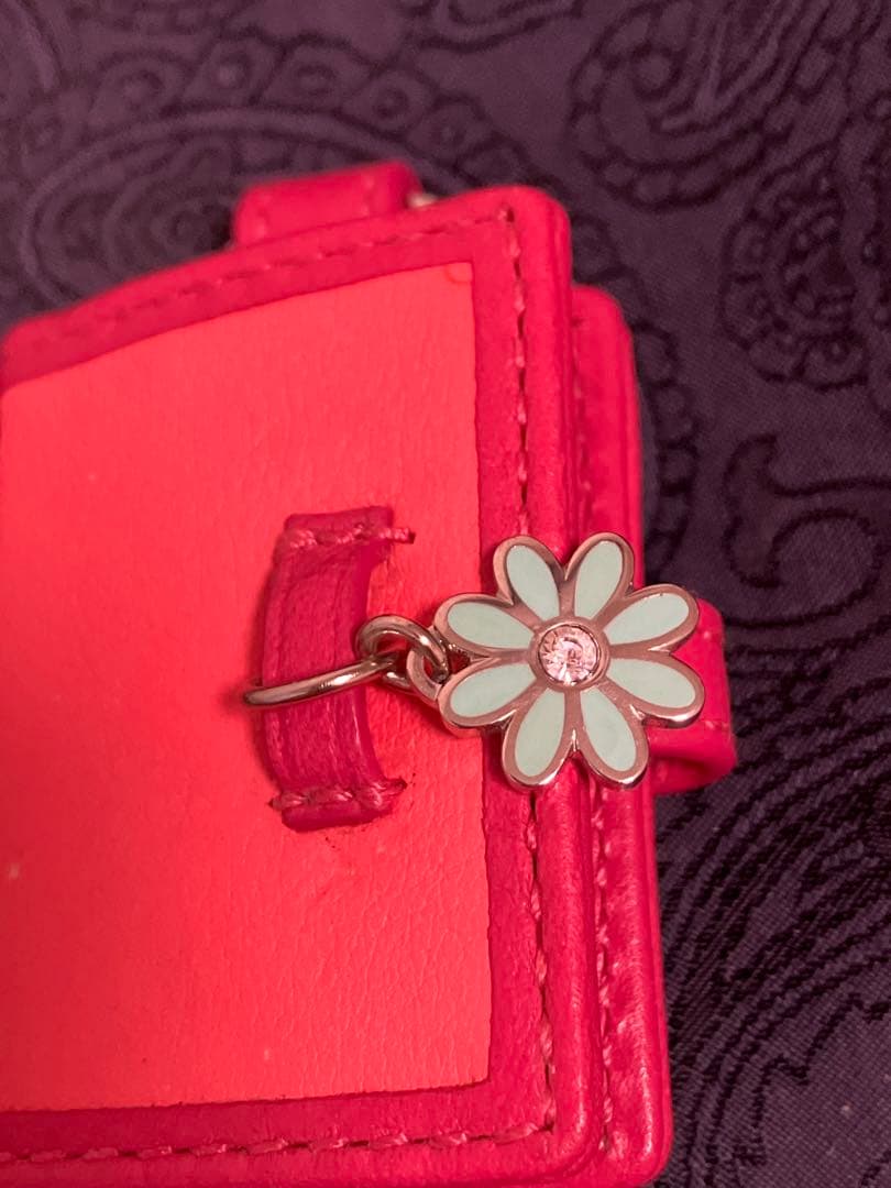 COACH キーリング　キーホルダー　フォトフレーム　チャーム　フラワー　ピンク