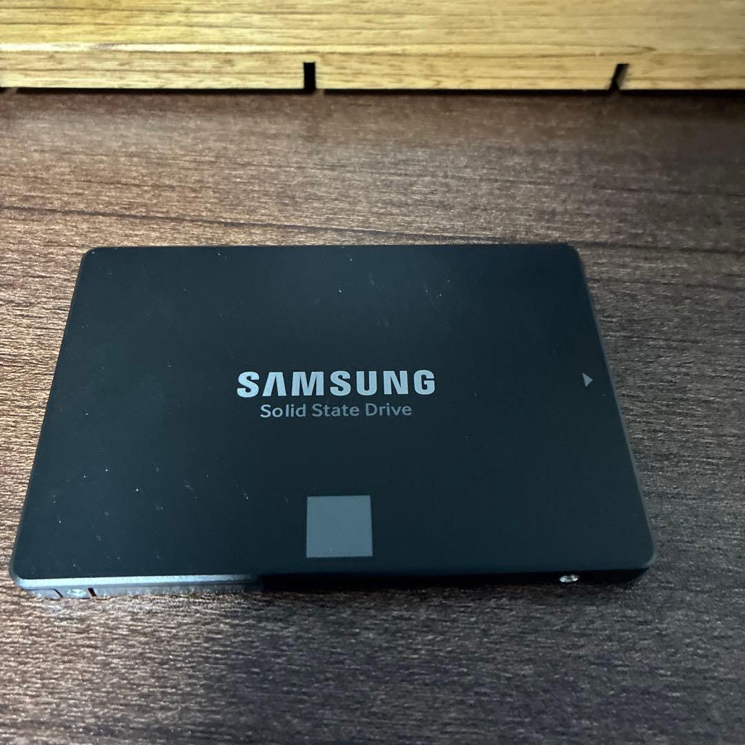 ち*ん様 Samsung 860 EVO 1TB SATA 2.5インチ 内蔵