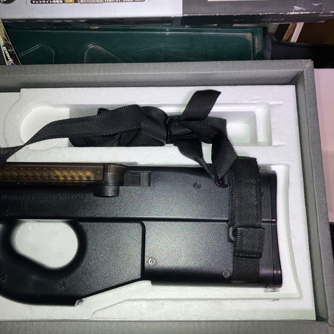 東京マルイ　P90