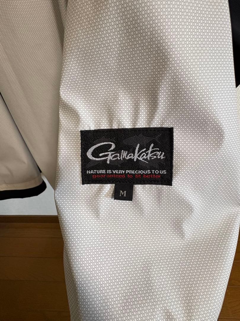 がまかつ　レインスーツ　Mサイズ