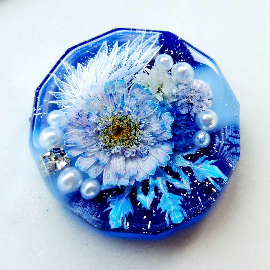 【1674】レジン　マトリカリア　ヘアゴム　ポニーフック　ブロ―チ　ハンドメイド